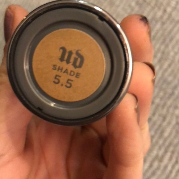 URBAN DECAY ALL NIGHTER FOUNDATION - Picture 4 of 6